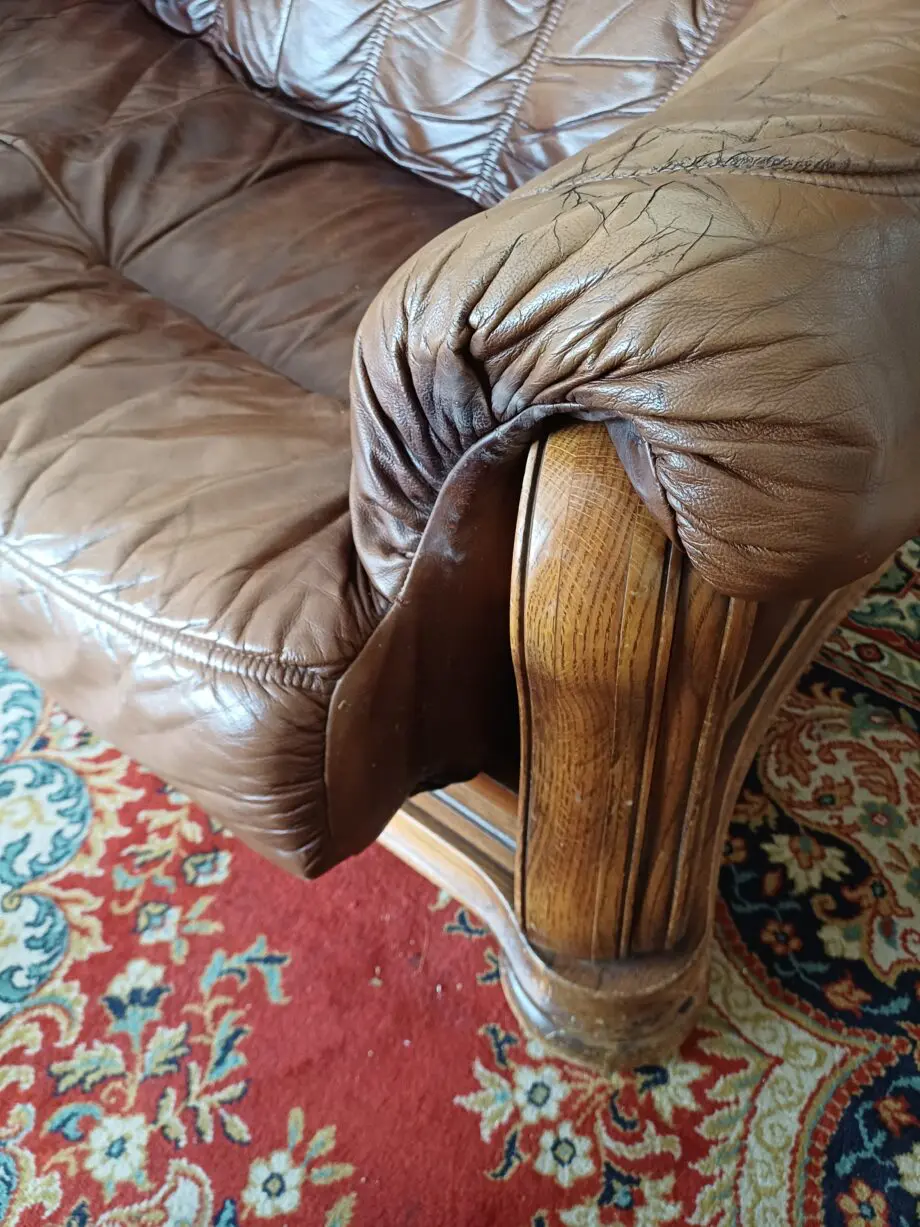 Brown leather sofa set
