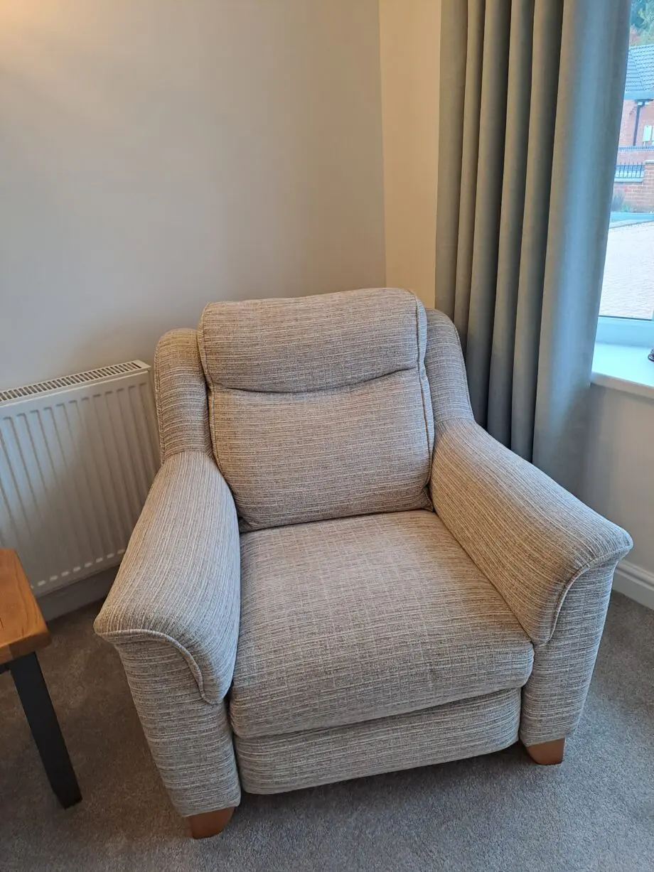 Parker Knoll 3 seater/2 seater/chair