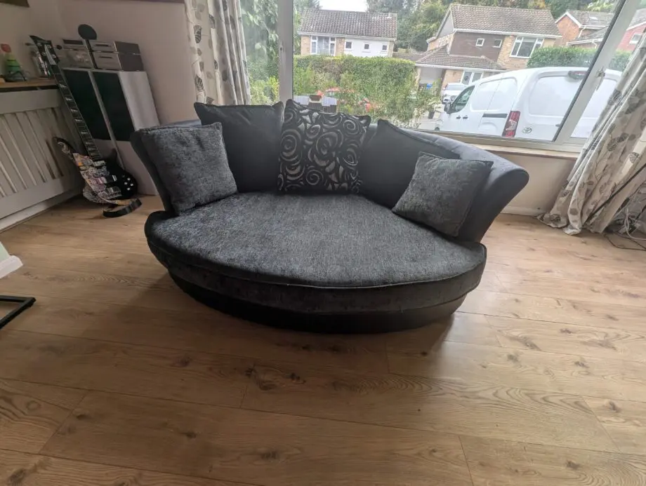 Cuddle sofa