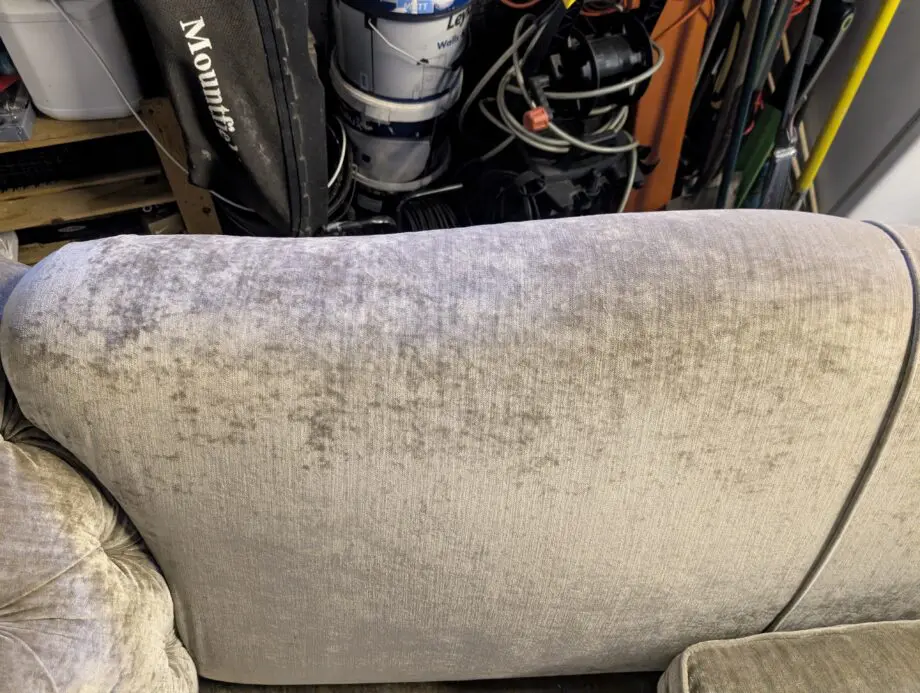 DFS LOCH LEVEN SOFA