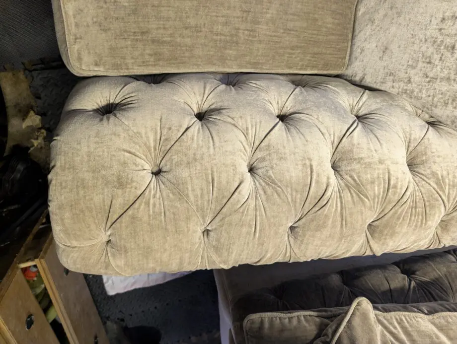 DFS LOCH LEVEN SOFA