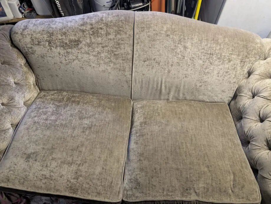 DFS LOCH LEVEN SOFA