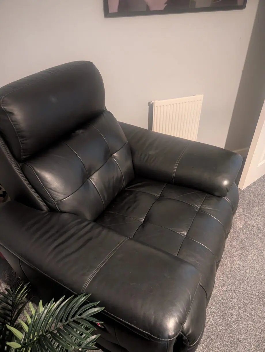 La-Z-Boy Black Leather Electric Recliner Set — 3-Seater + Swivel Recliner Chair