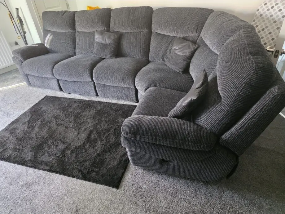 TAMLA 3 LHF CORNER 1 MANUAL RECLINER in CODA/BLACK