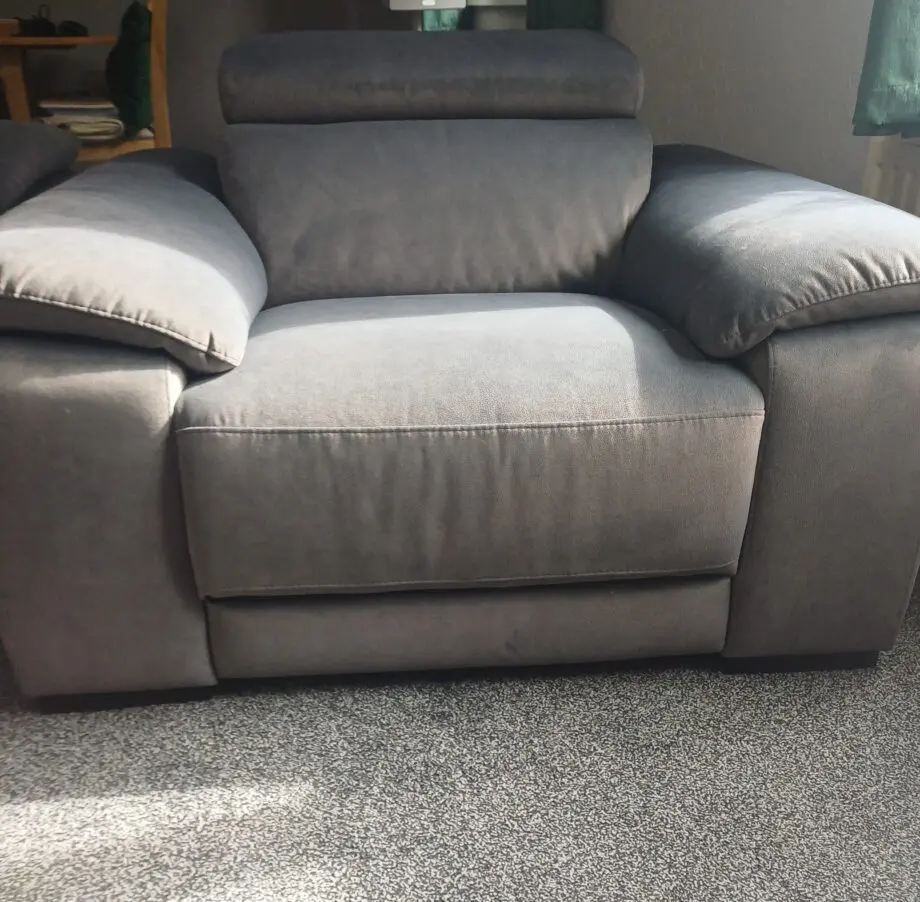 Scs Riolo Power Recliner Chair