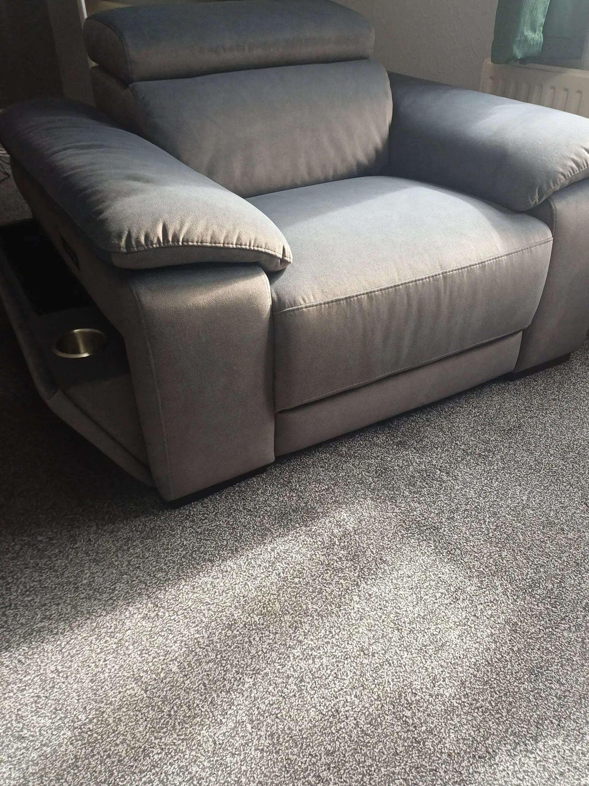 Scs Riolo Power Recliner Chair