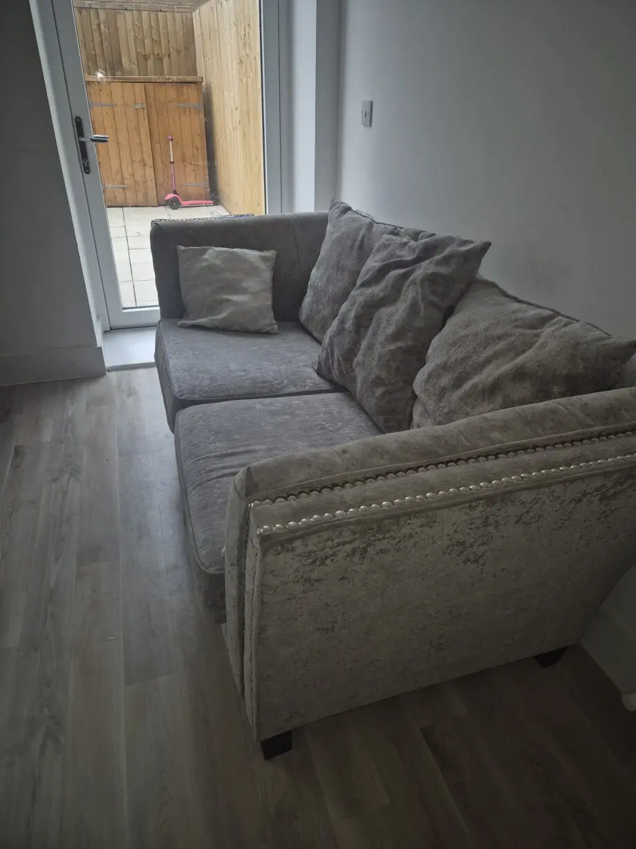 Set of 2 SCS Light Grey studded sofa