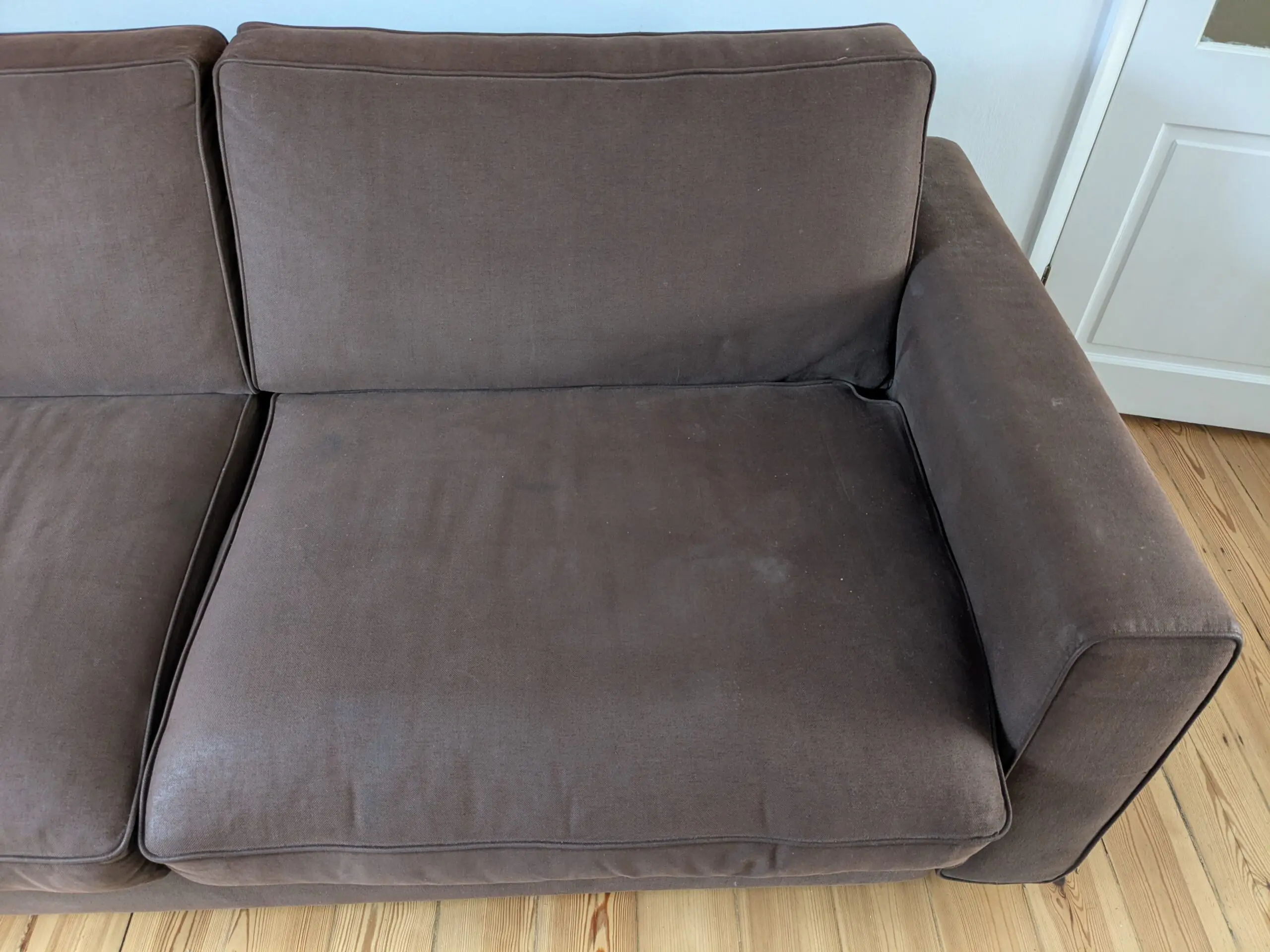 Love your Home Emily Sofa bed in dark brown