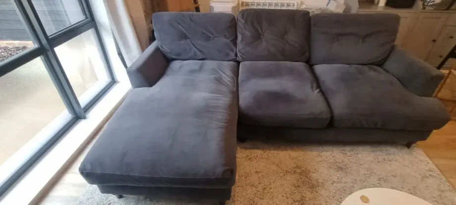DFS model Joules Patterdale blue/gray velvet.