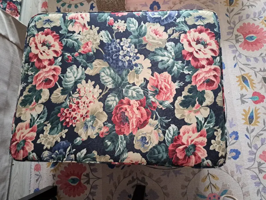 Ikea Ektorp Lingbo Footstool