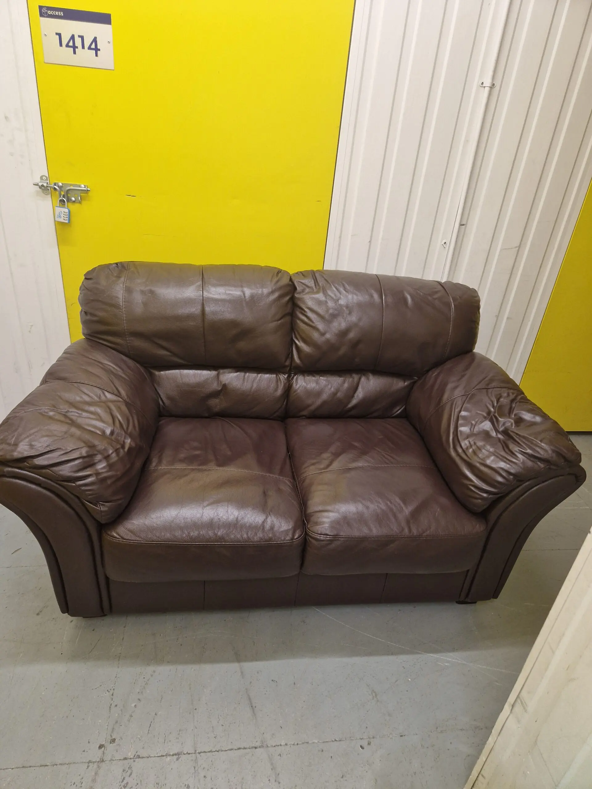 DFS Brown Leather Duo