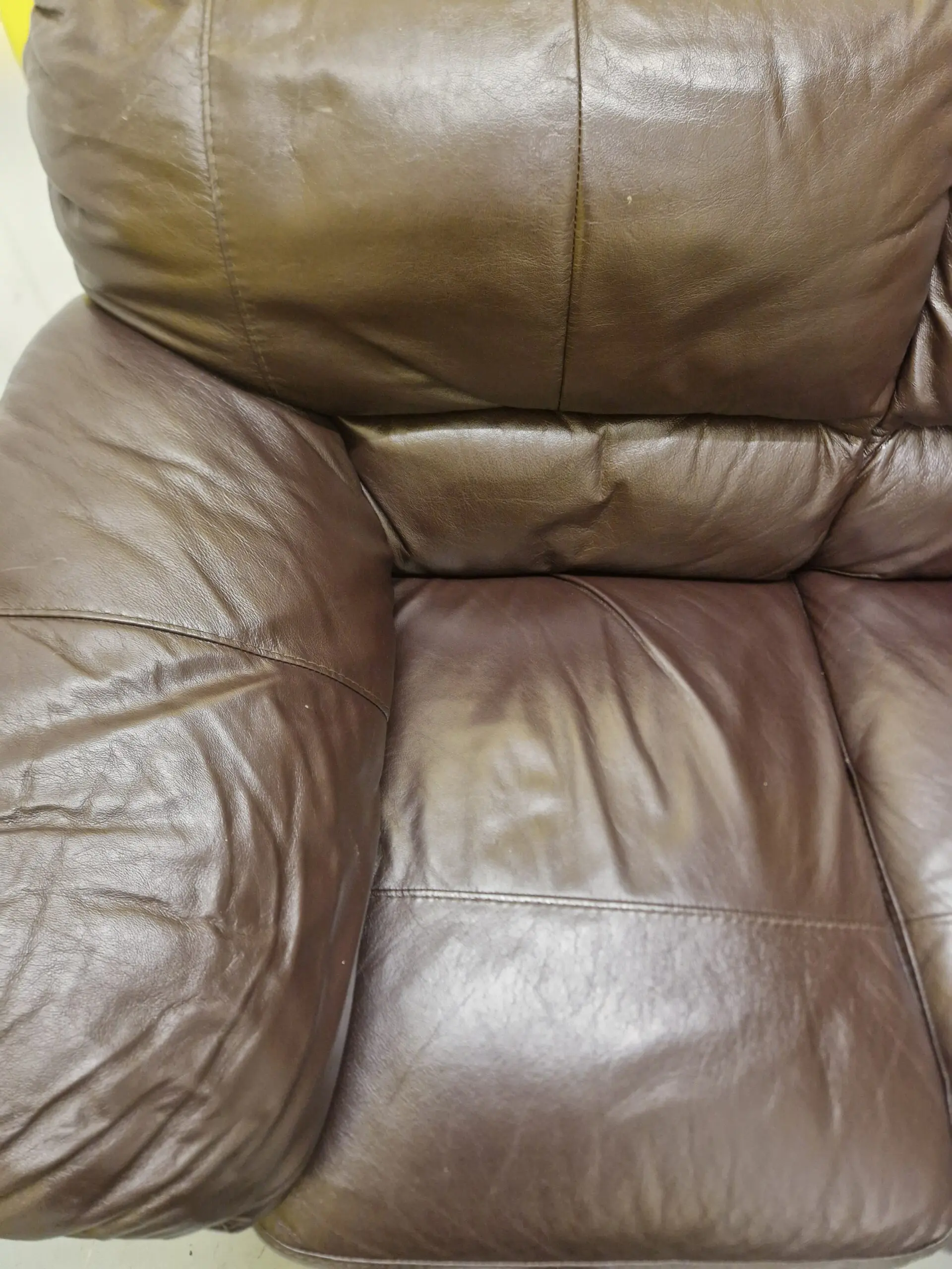 DFS Brown Leather Duo