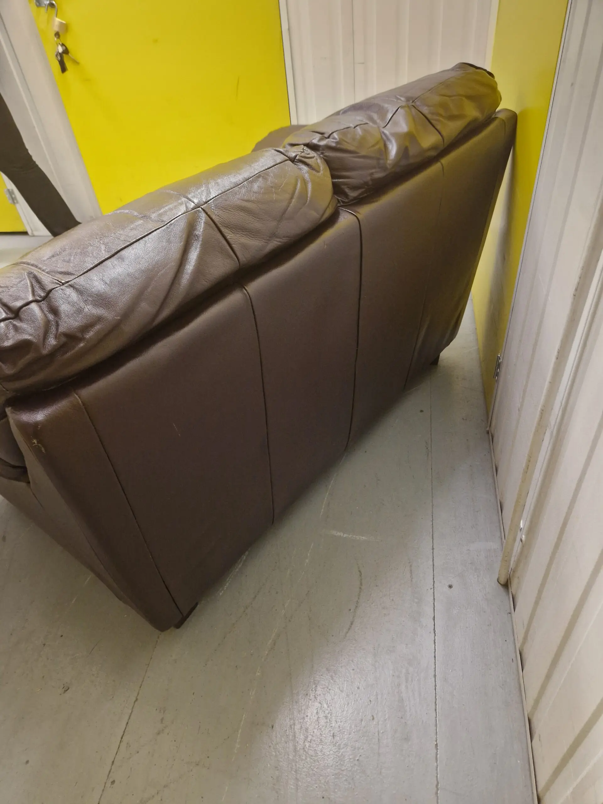 DFS Brown Leather Duo