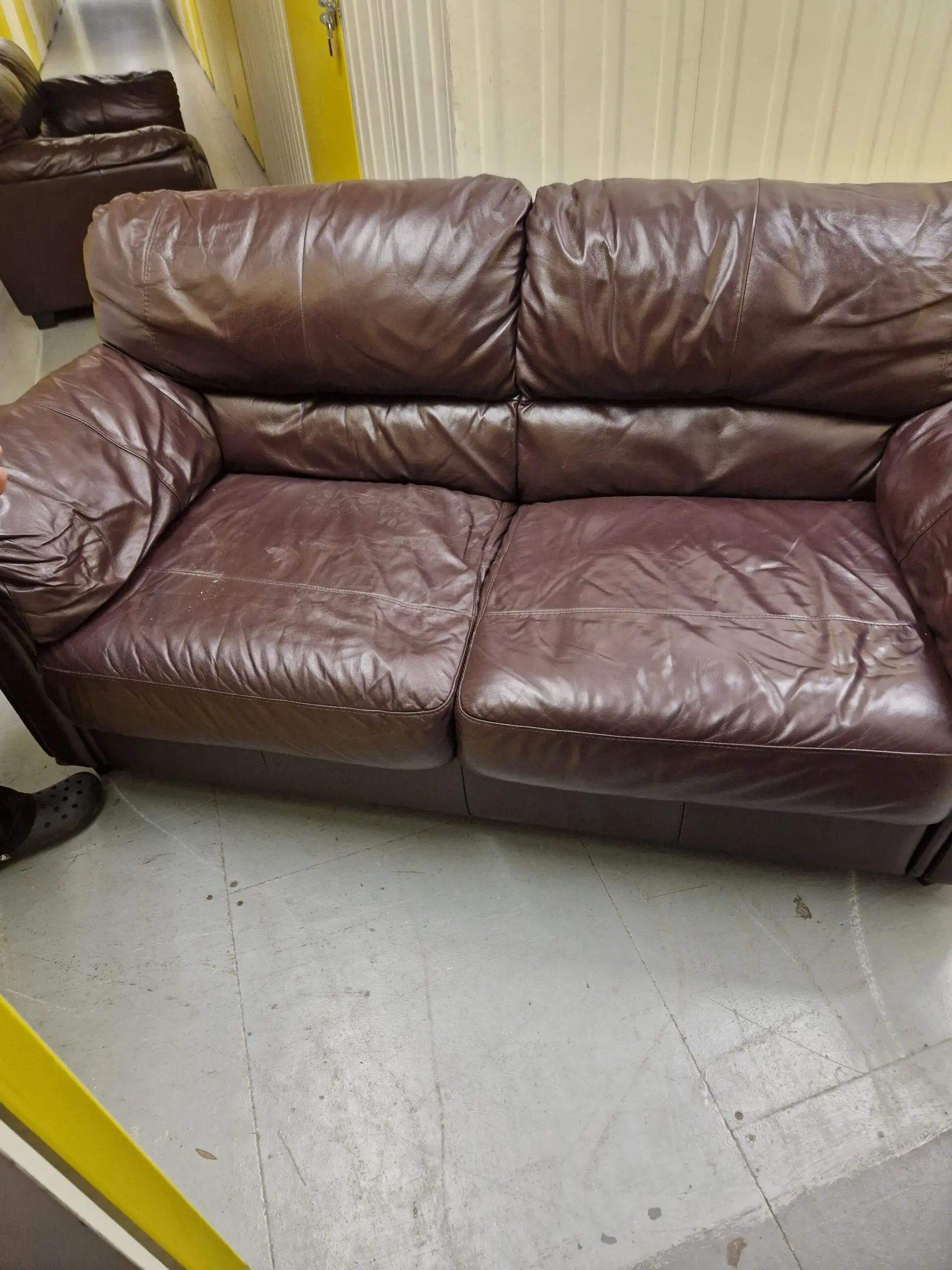 DFS Brown Leather Duo