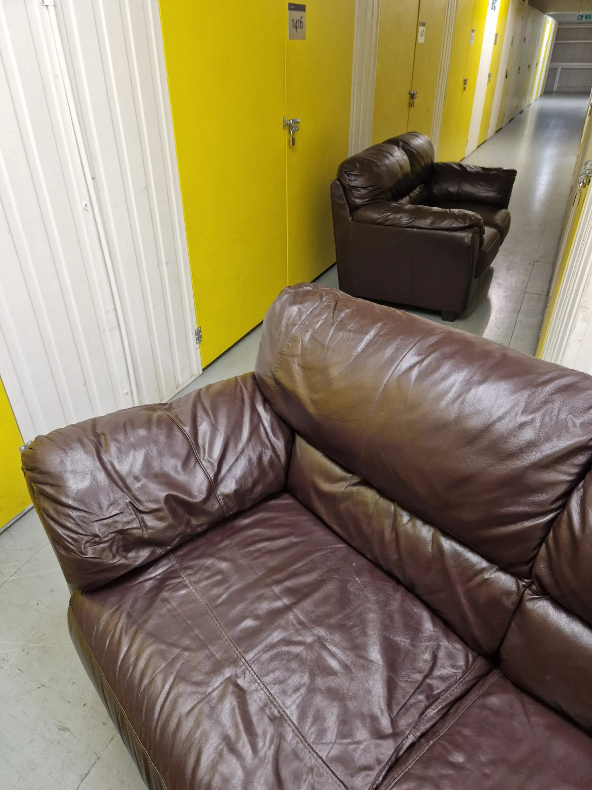 DFS Brown Leather Duo