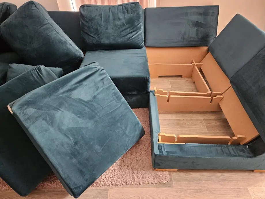 Nabru Sofa - Pull out bed