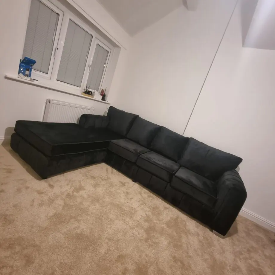 Furniture Hub Black Velvet Maleno Dylan Sofa
