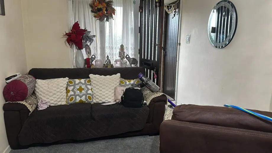 DFS swead sofa set