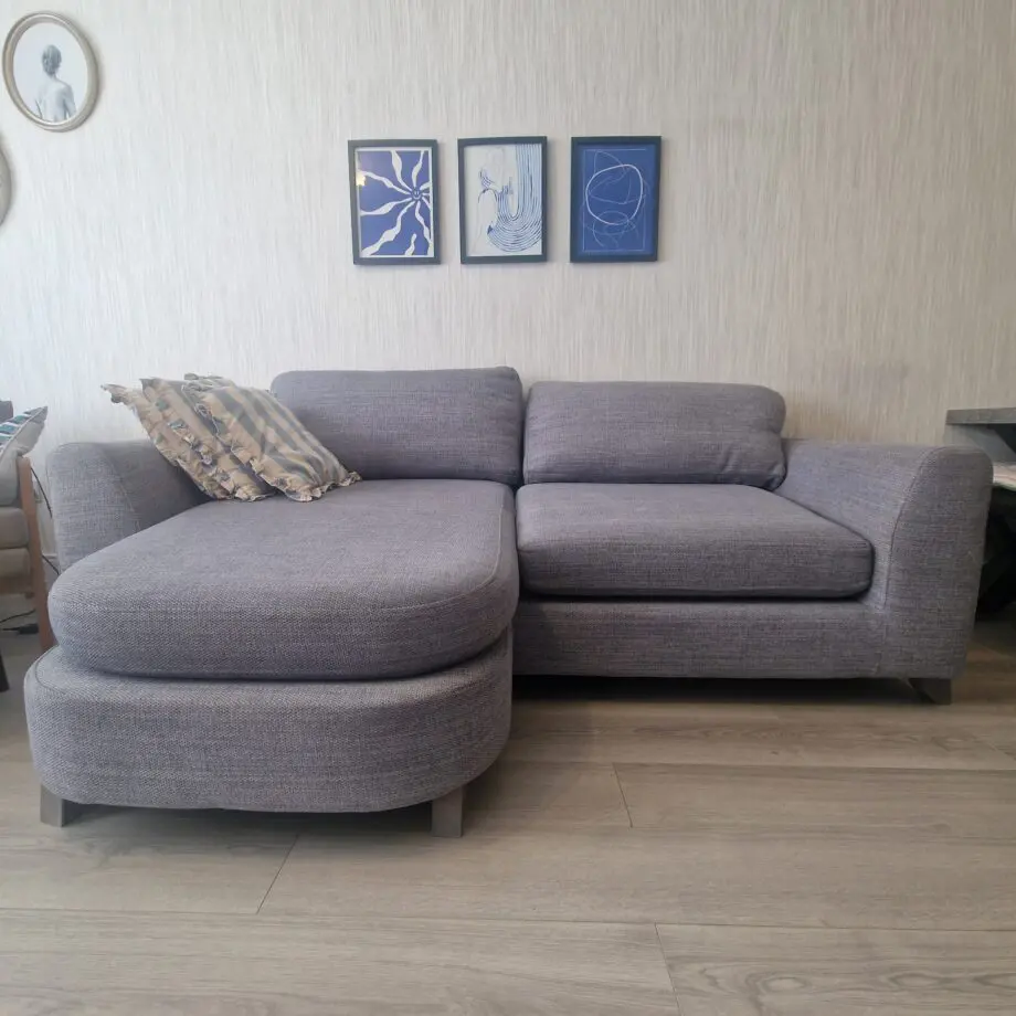 DFS 3 SEATER WITH CHASE IN BLUE