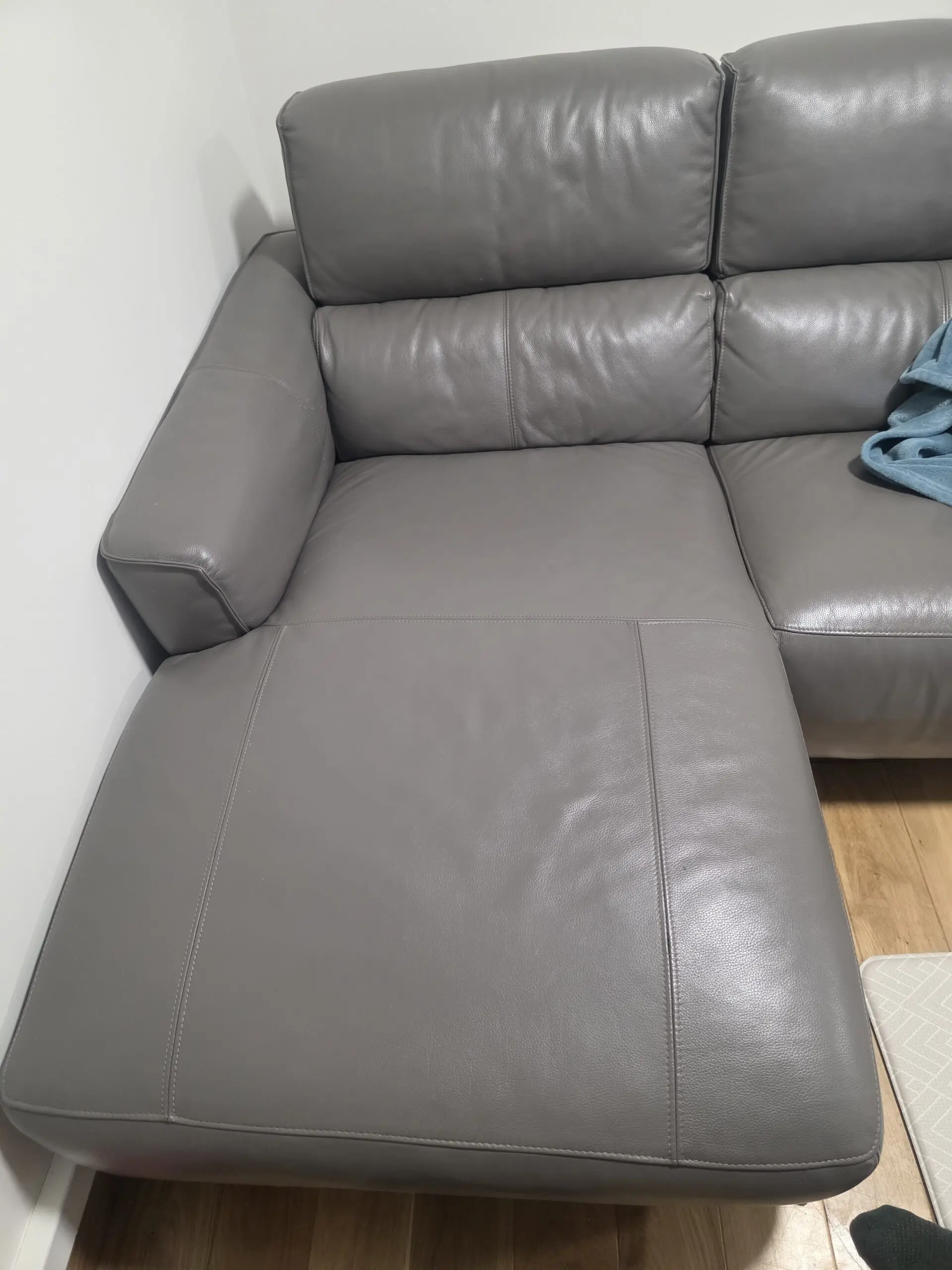 Sofology DAKOTA 3 Seater / Chaise in LE MANS FOSSIL GREY