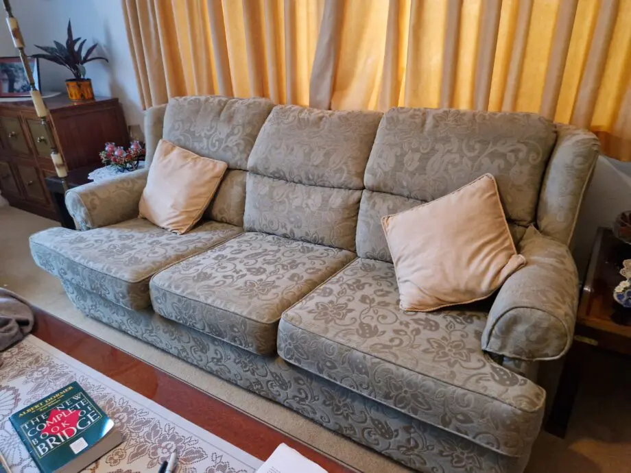 Matching 3 seater, 2 seater and armchair