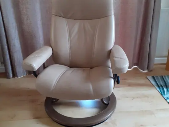 Stressless Medium Consul Leather Chair