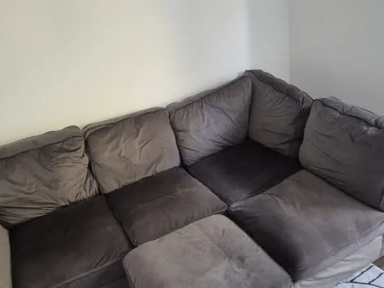 Very grey coner sofa