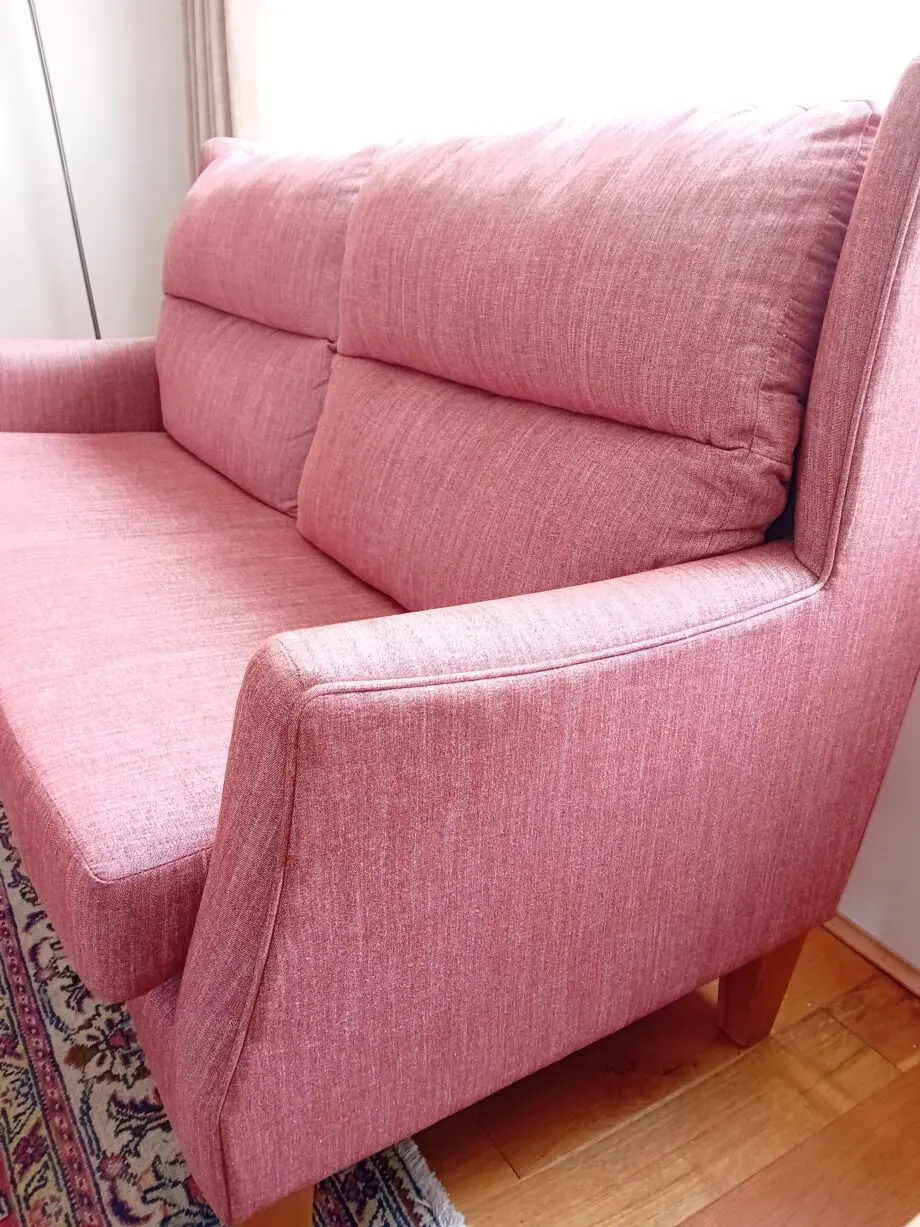 HSL Eltham 3 piece suite. 3 seater sofa and 2 chairs