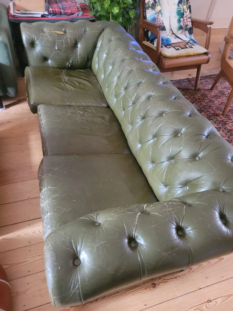 Green leather chesterfield sofa