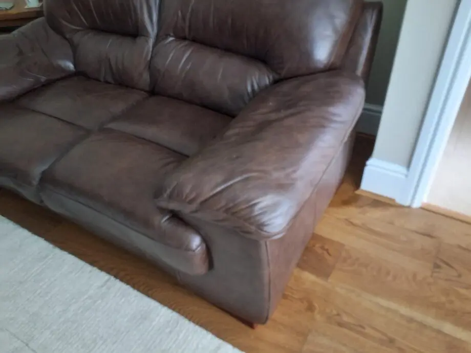 2 x Brown Leather Sofalogy Sofas, good condition