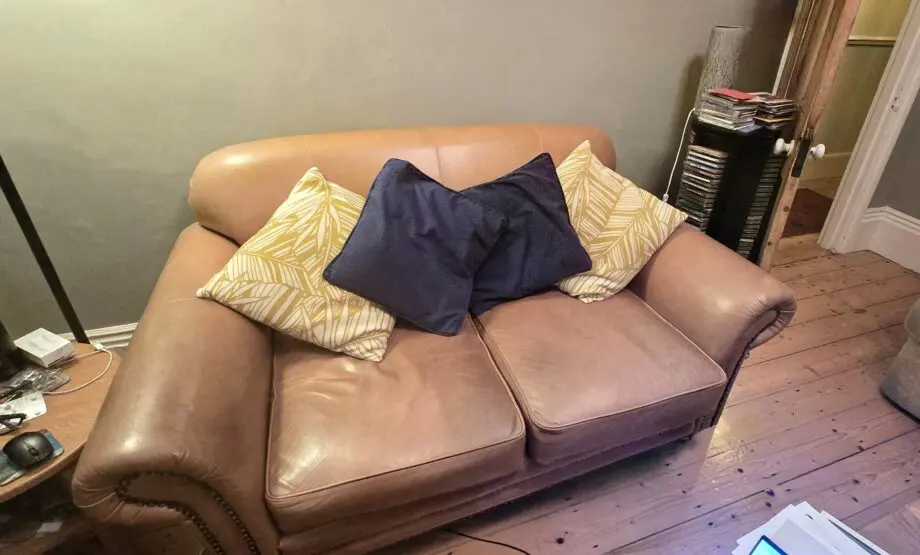 The English Sofa Company.