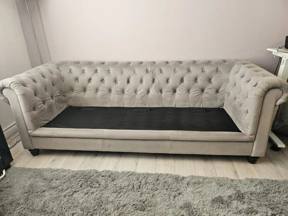 Hampton Grey Velvet L-Shaped Chesterfield Corner Sofa