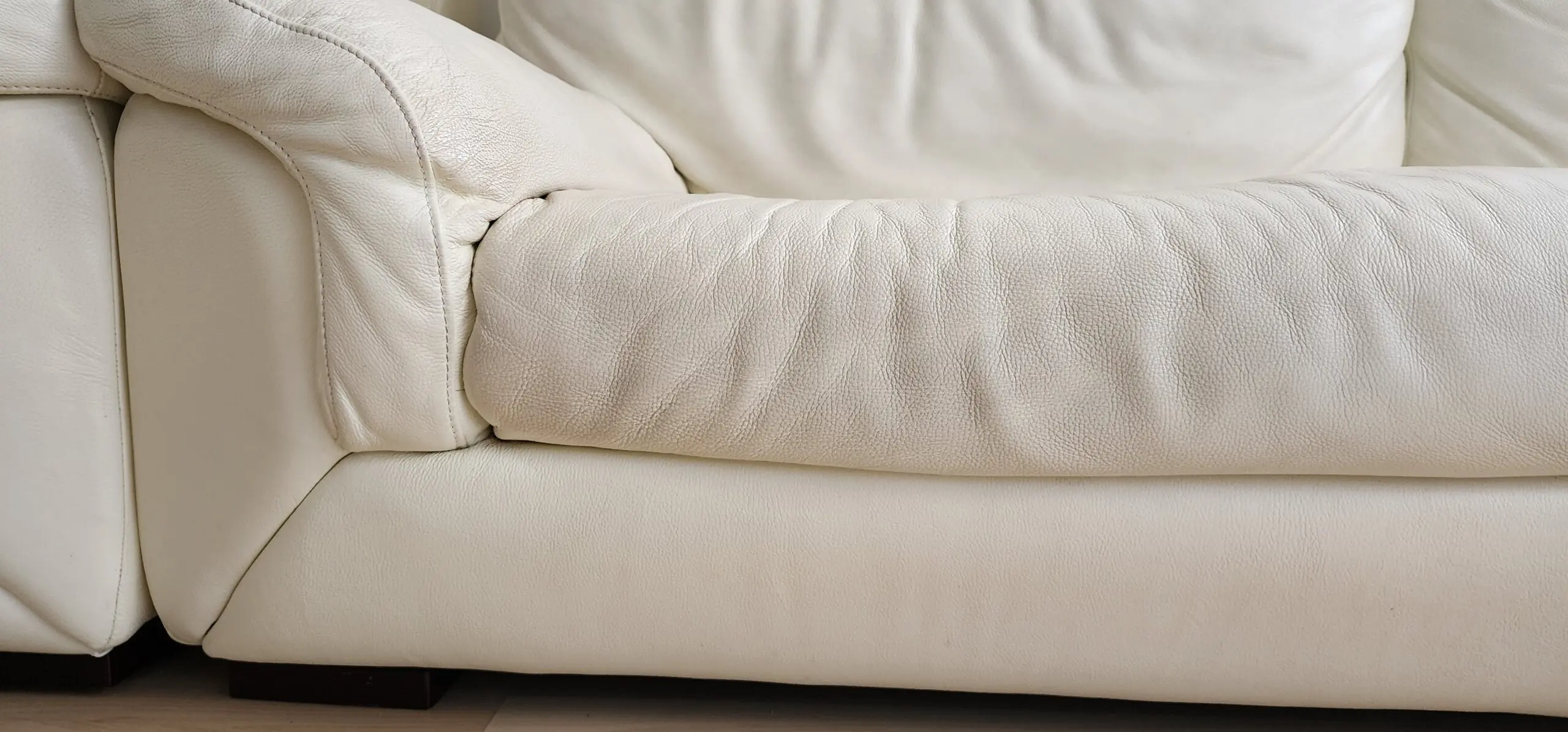3 piece Italian grain leather sofa light ivory 3 seater armchair and footstool used but in very good condition