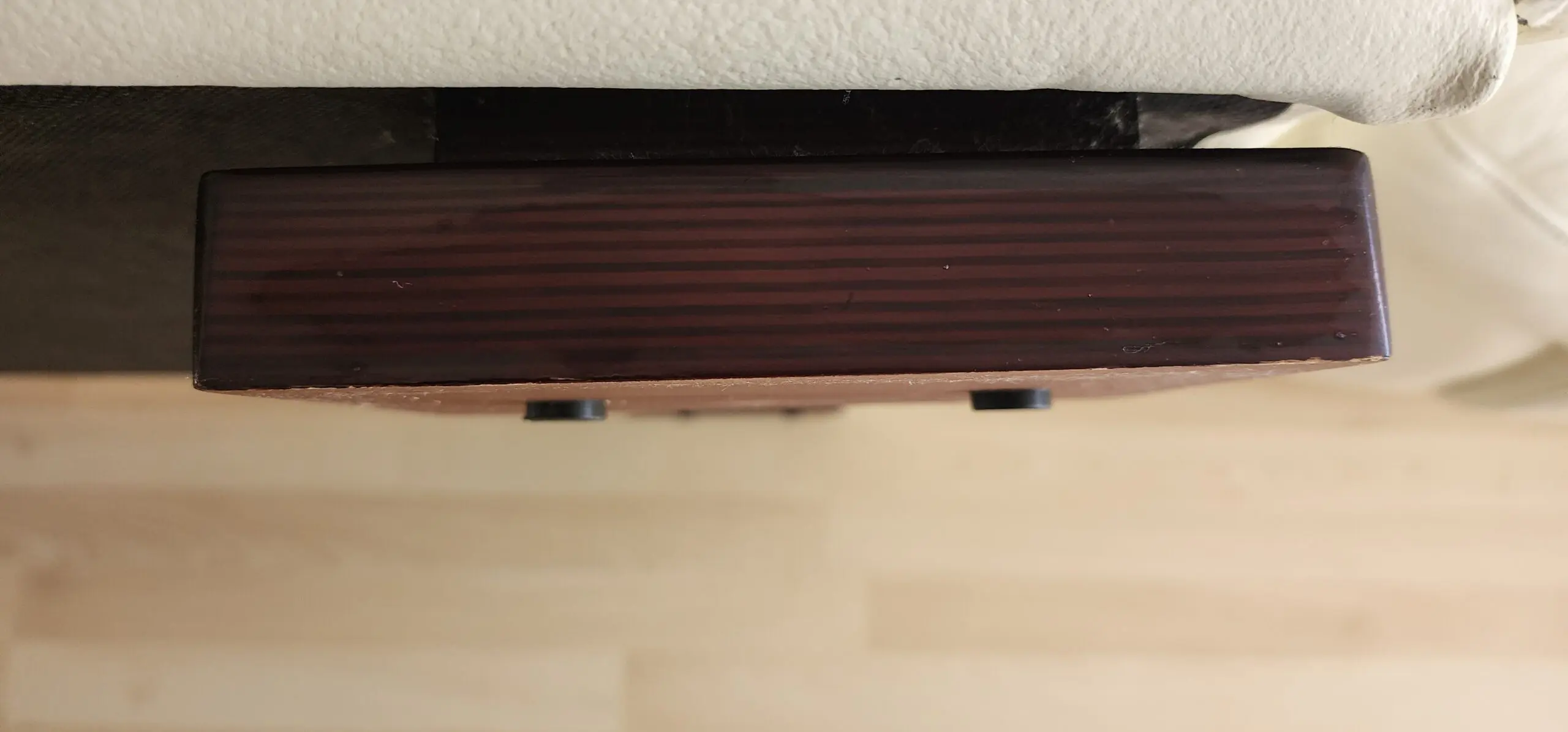 3 piece Italian grain leather sofa light ivory 3 seater armchair and footstool used but in very good condition