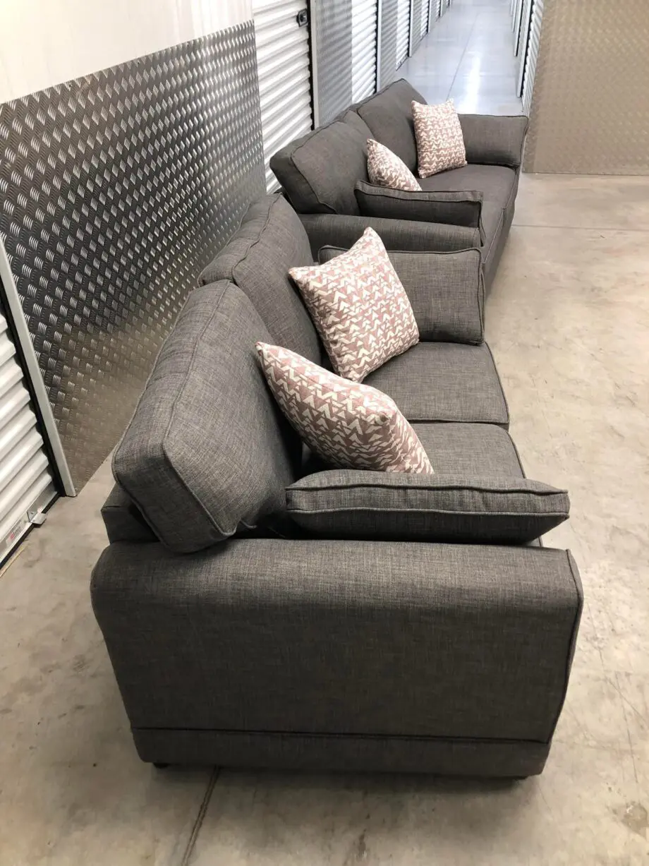 Hilliard Fullback 3+2 Loveseat Fabric Sofa