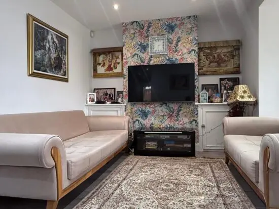 5seater sofa set , heavy wooden frame , well maintained , good condition