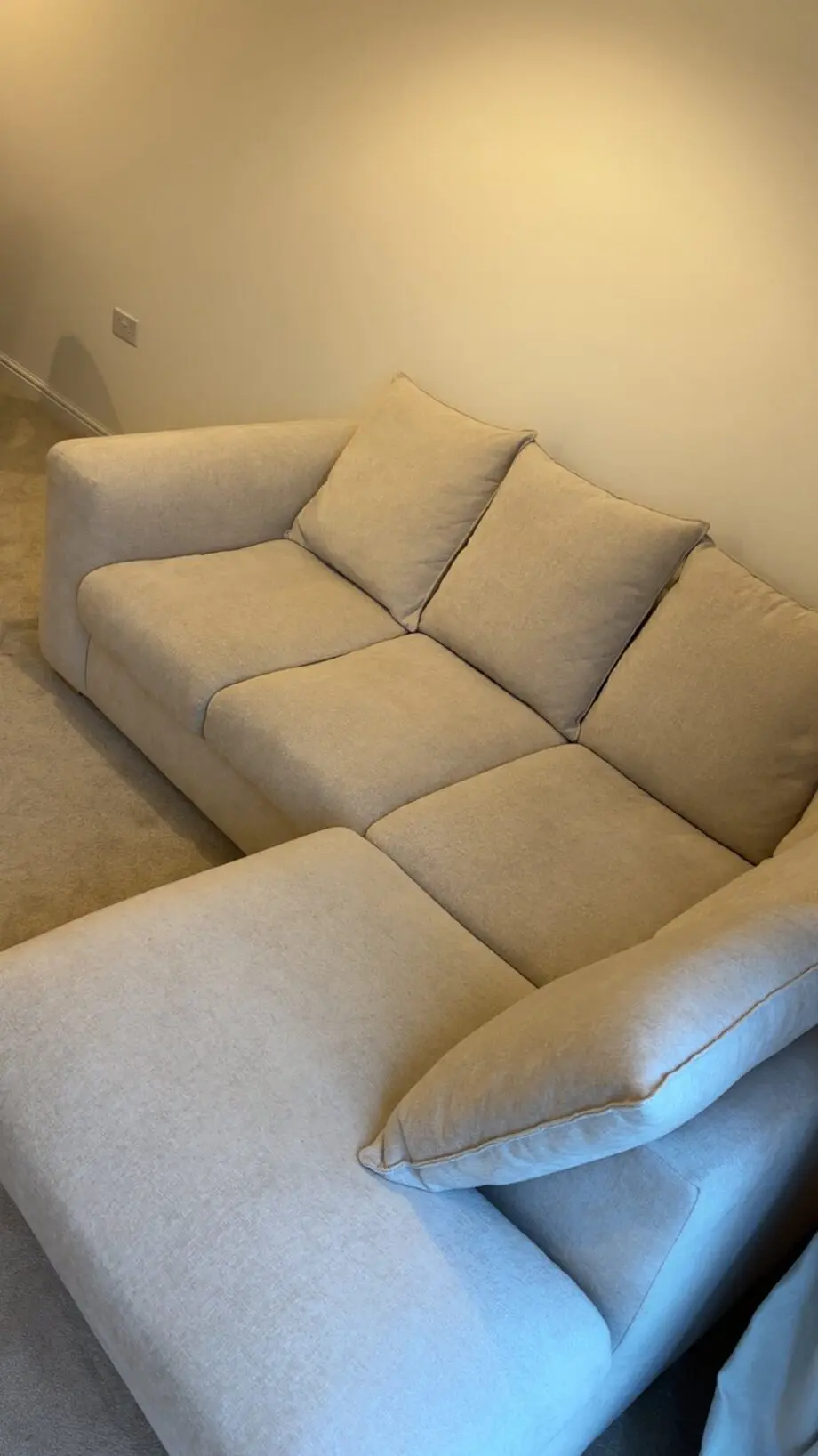 Henley Highback Corner Sofa || Natural Cream Colour & Luxe Chenille Fabric