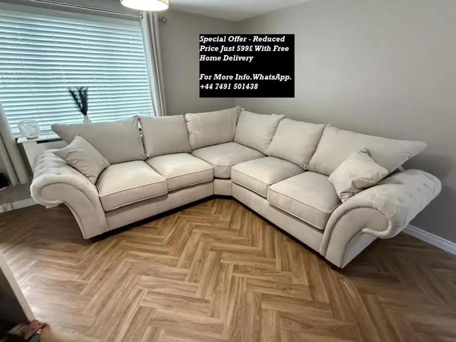 Special Offer - Reduced Price Windsor Chesterfield Dual Corner Sofa For Sale