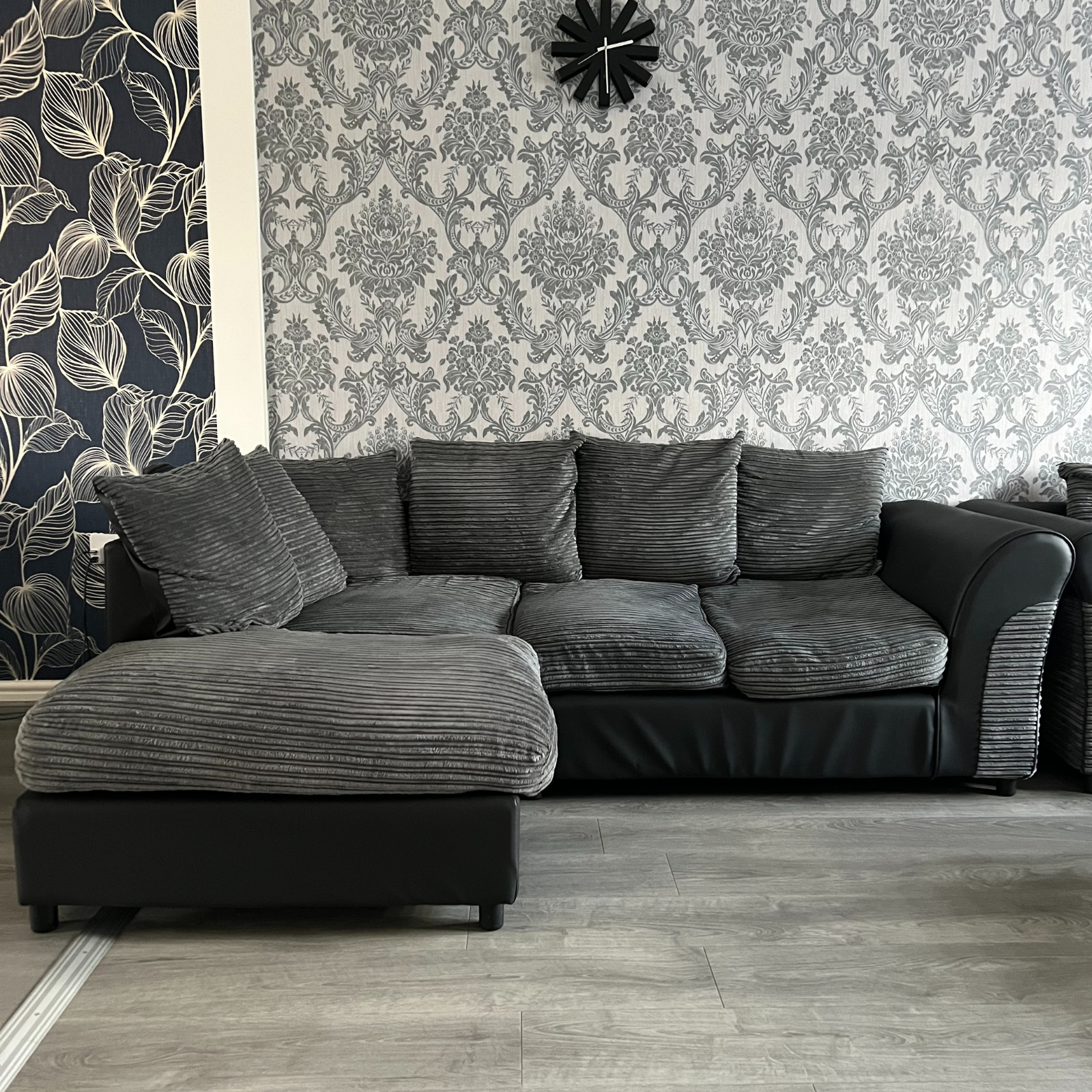 Grey Corner sofa L/H