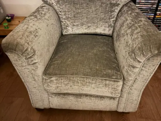 Dfs arm chair