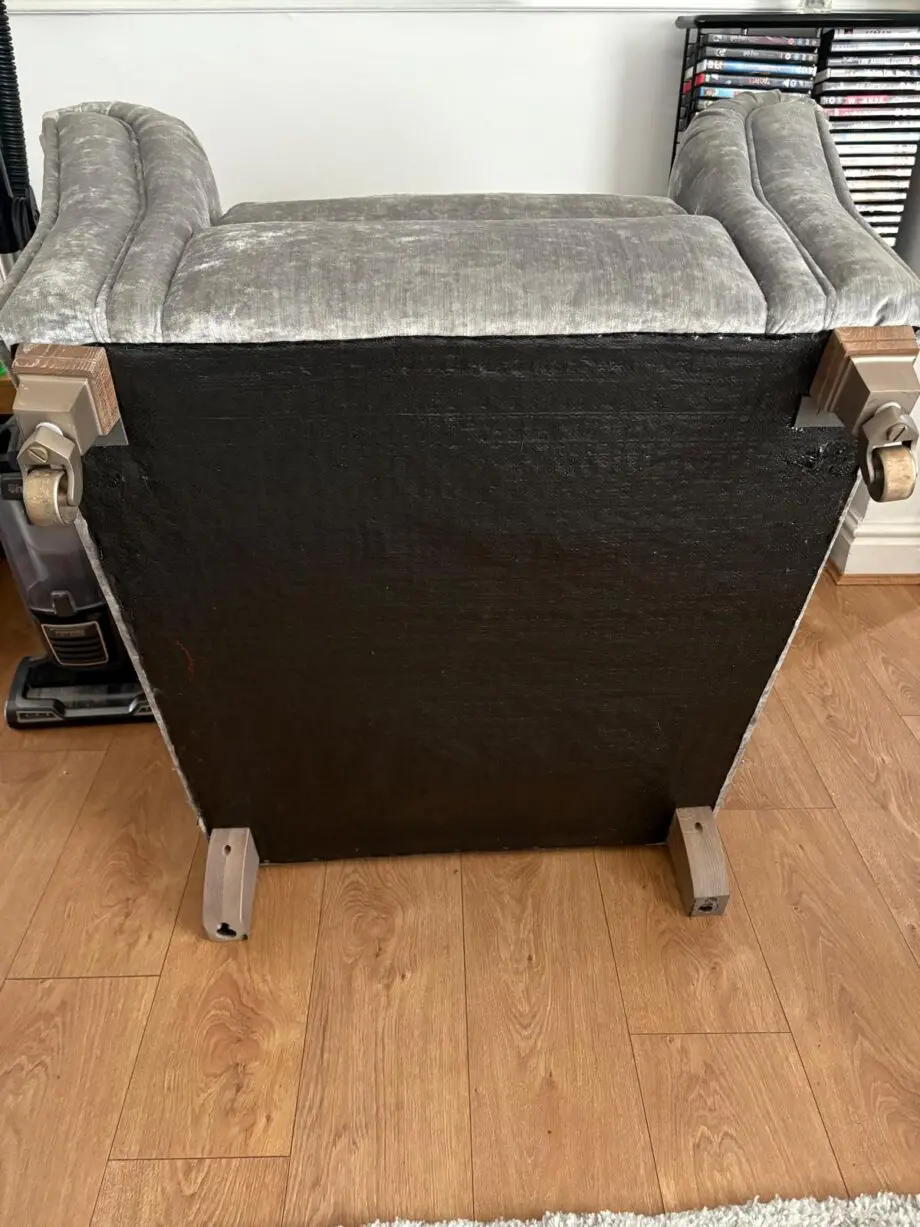 Dfs arm chair