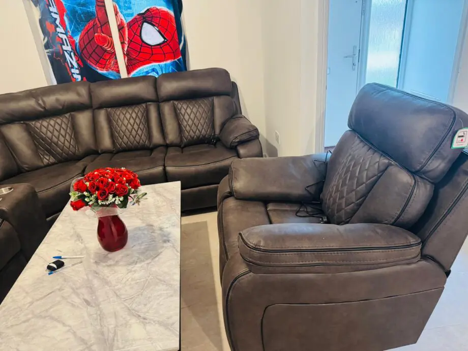 NCF Brown color U-shaped sofa with one Recliner and Measurement -I’m not sure if I’ve measured this correctly or not. Please measure it again before taking it.