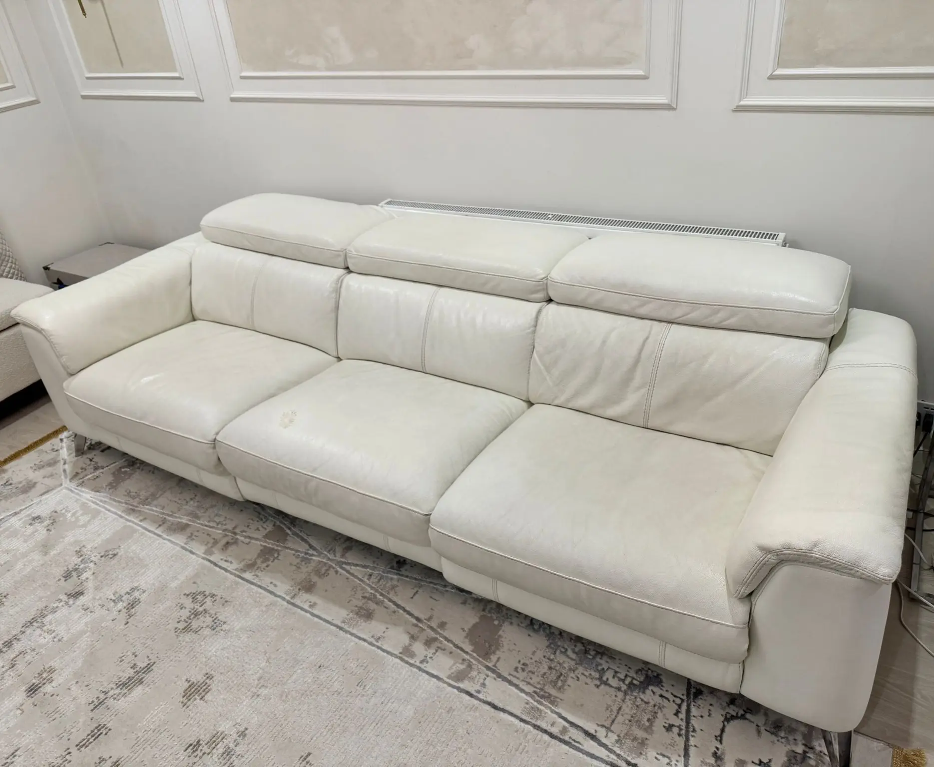 4-Seater White Leather Modular Power Recliner Sofa - Working Recliners