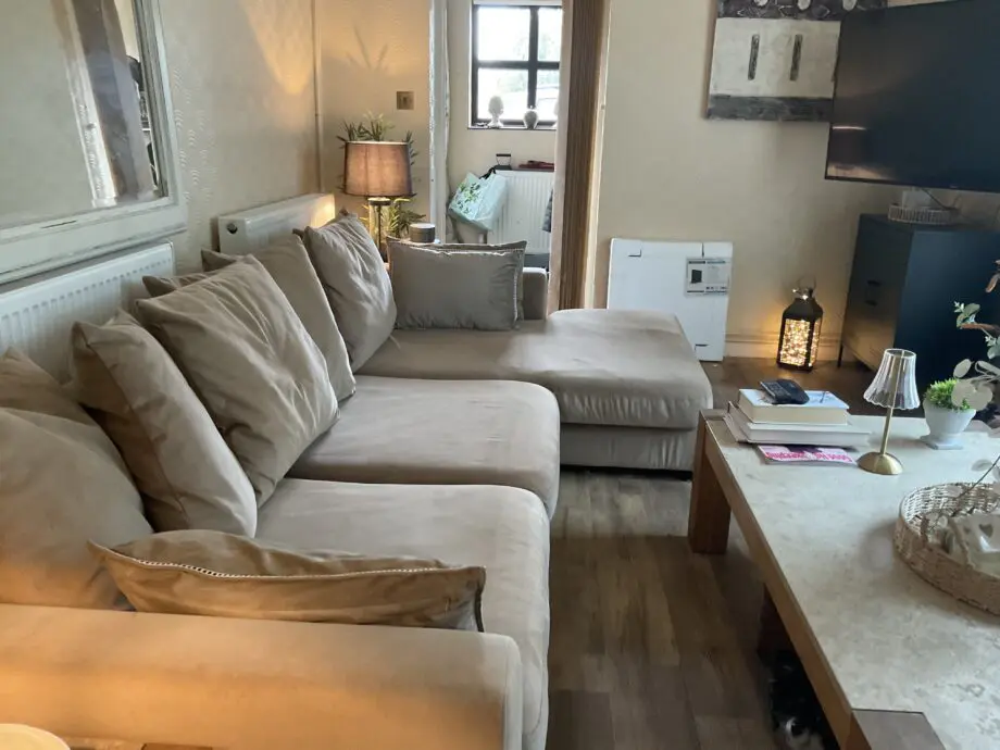Right hand chaise end sofa