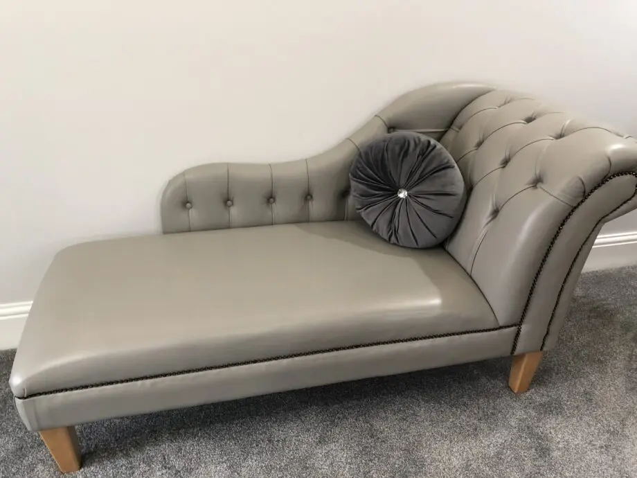 100% Genuine Leather Chaise Longue