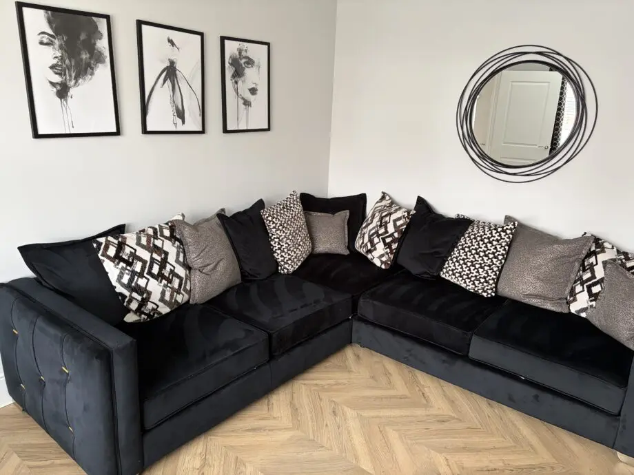 Sofology Titan Corner Sofa in black