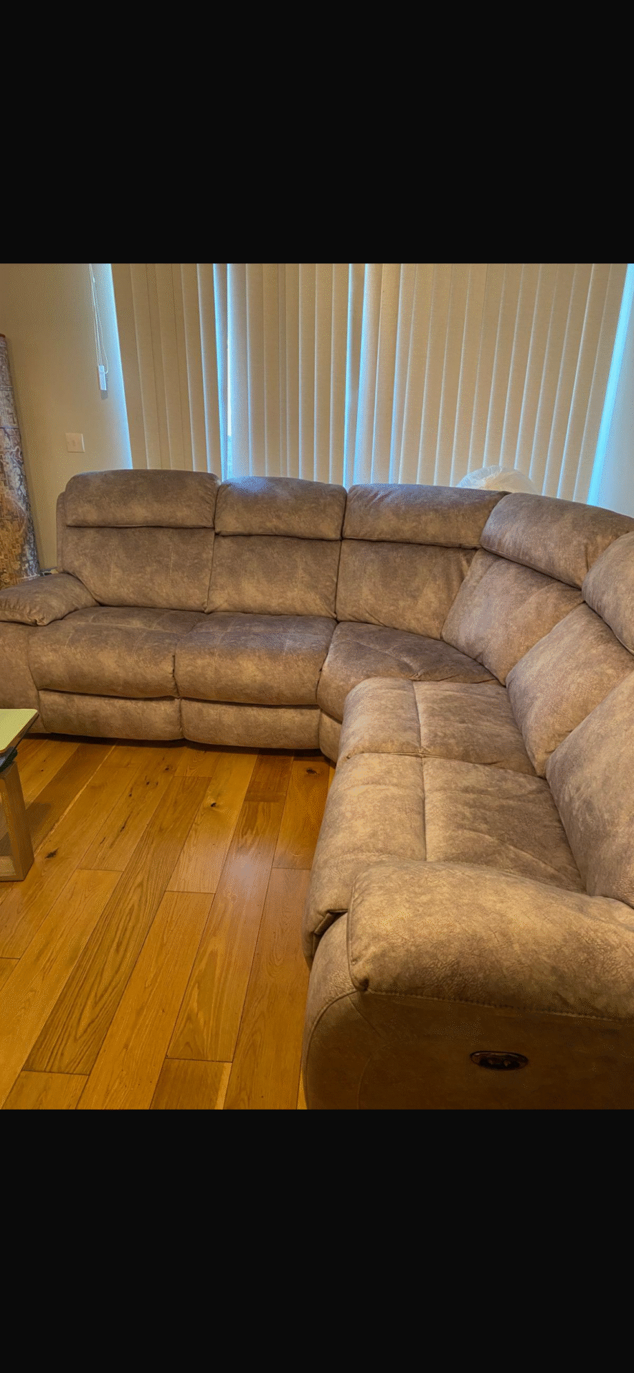 5-Seater Grey Sofa with 2 Recliners – Furniture Village – Excellent Condition