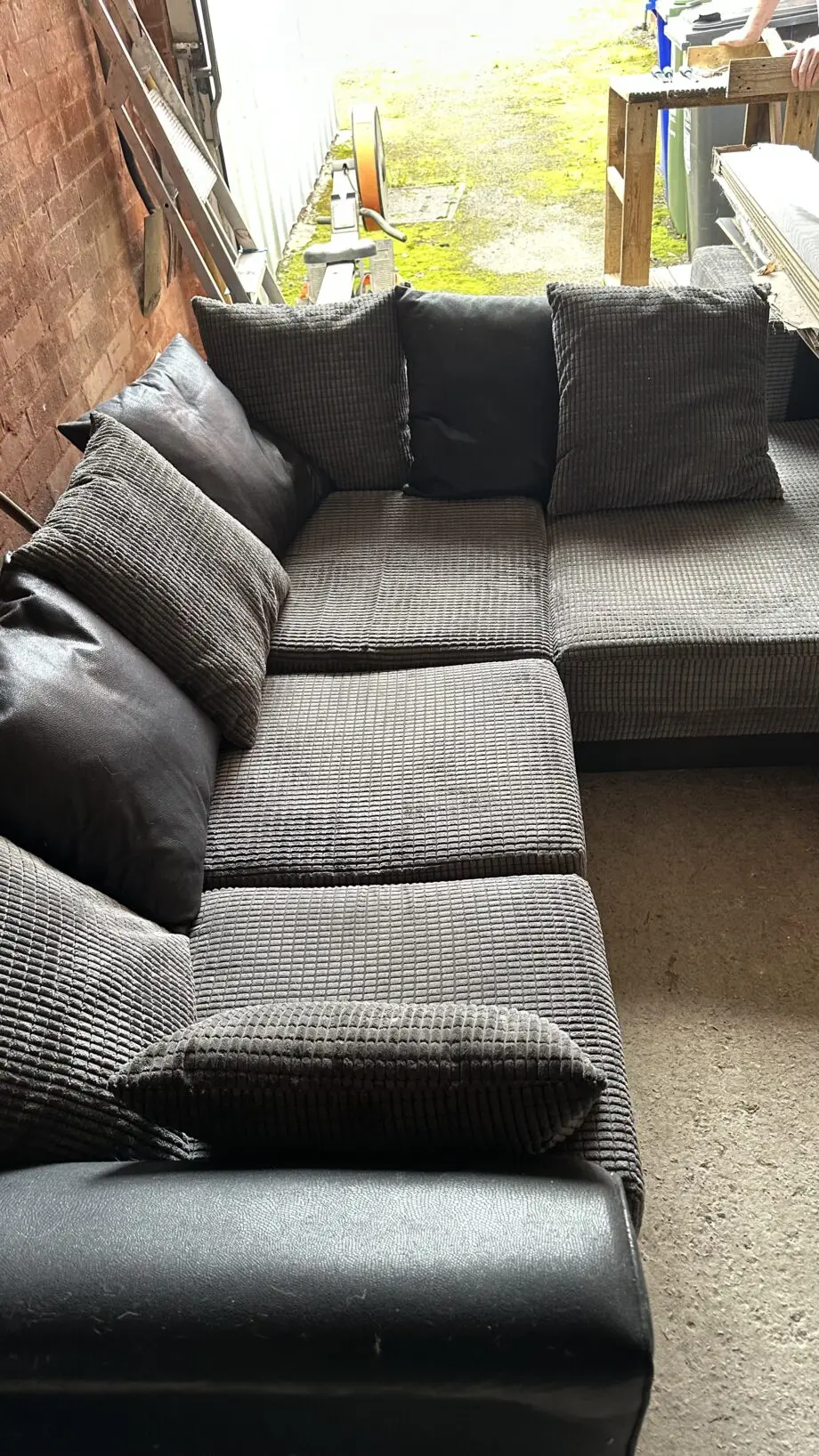 Corner sofa