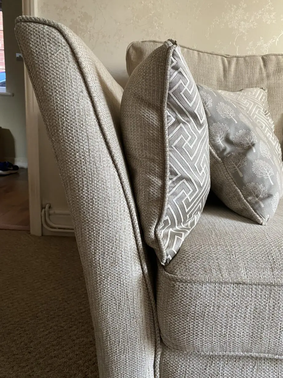 Oakland furniture - Gainsborough in Oatmeal x2