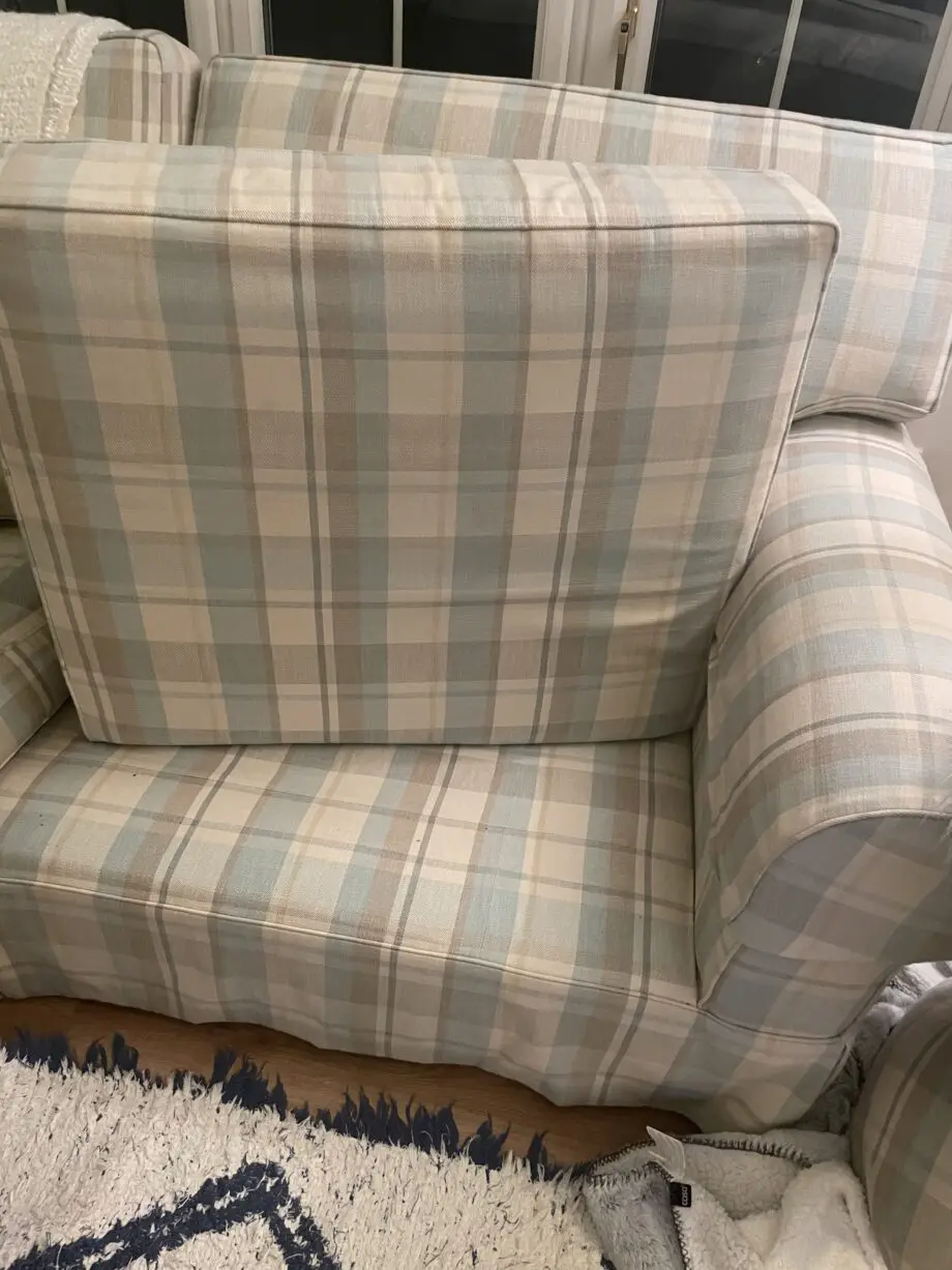 Lovely comfortable extra large sofa from MultiYork.